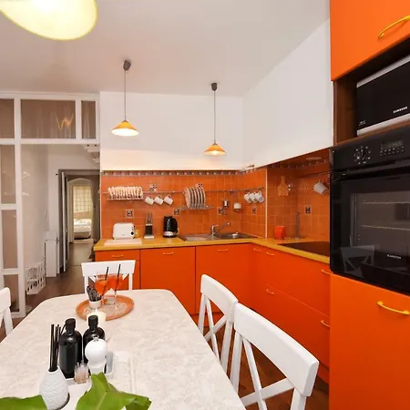 Euphrasius Apartmants Apartment *