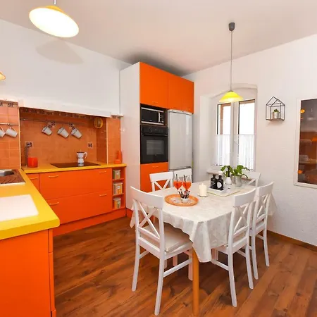 Euphrasius Apartmants Apartment