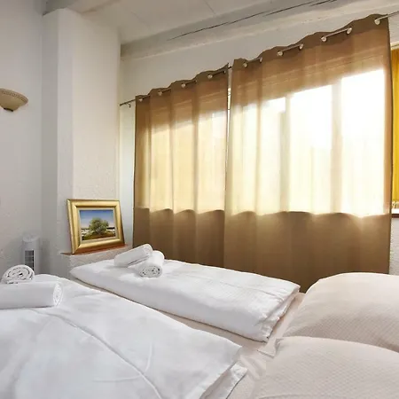 Euphrasius Apartmants Apartment